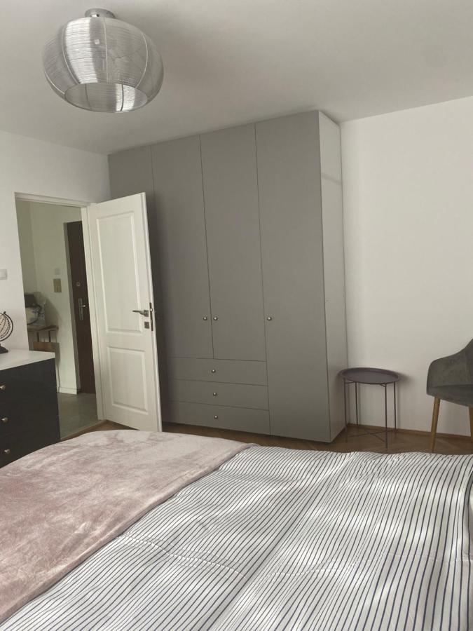 Astra 1Bedroom Brasov Exterior photo